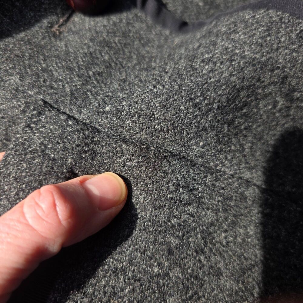 J. Crew Wool Blazer Jacket Gray w/ Piping, Preppy Buttons Lined VTG Y2K sz. 8 - Picture 7 of 15